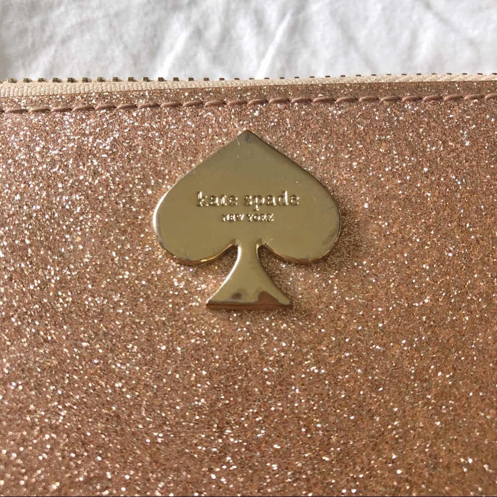 Kate Spade wallet - Picture 2 of 5